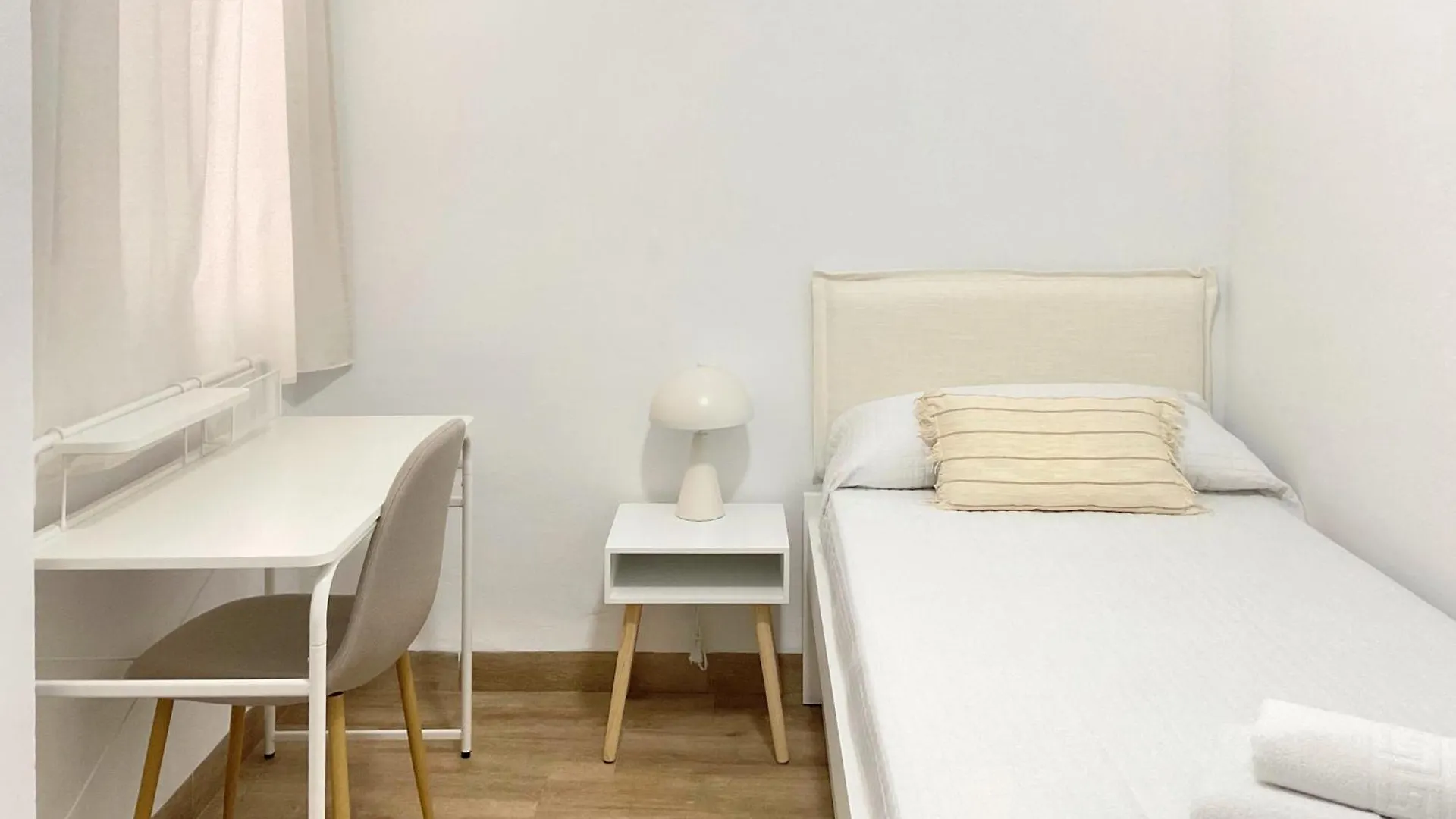 Ks Plaza Catedral By Kaleria Suites Almería 0*,  İspanya